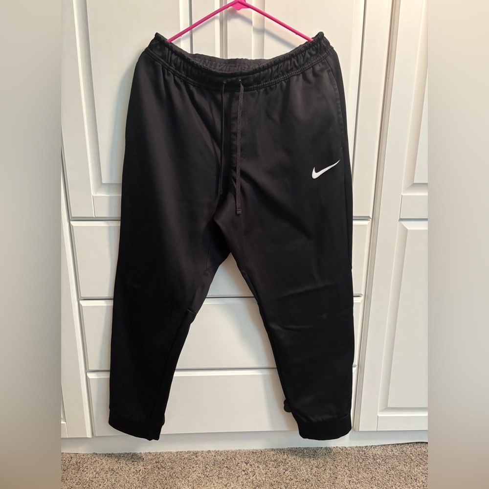 Nike Therma-Fit Black Pants